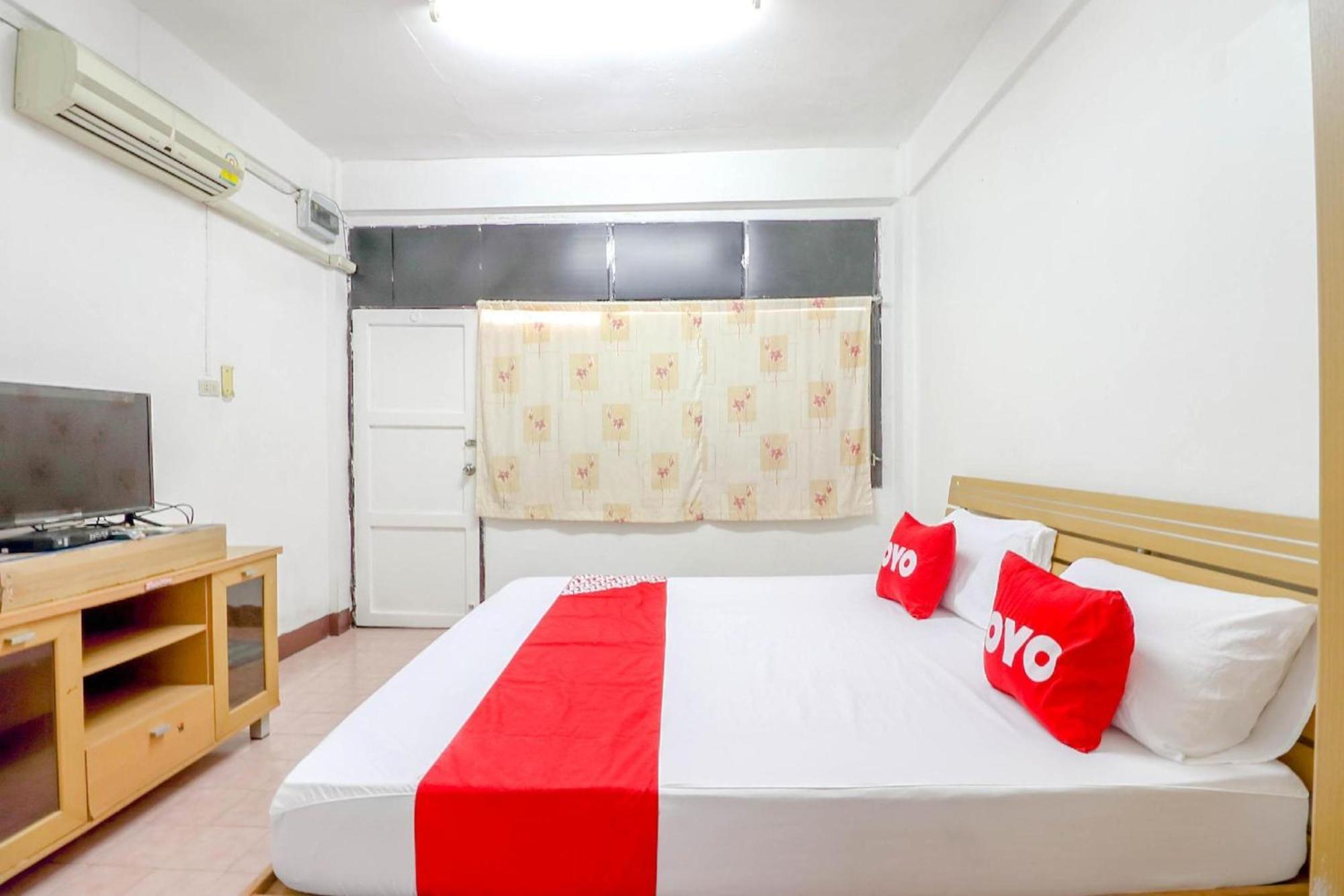 Oyo 525 Mrt Phetkasem 48-1 Place Bangkok Bagian luar foto